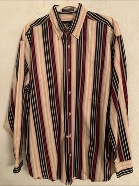 Falcon Bay Gold Label Vertical Stripe Button-Down Shirt Cream,Navy,Red Size L